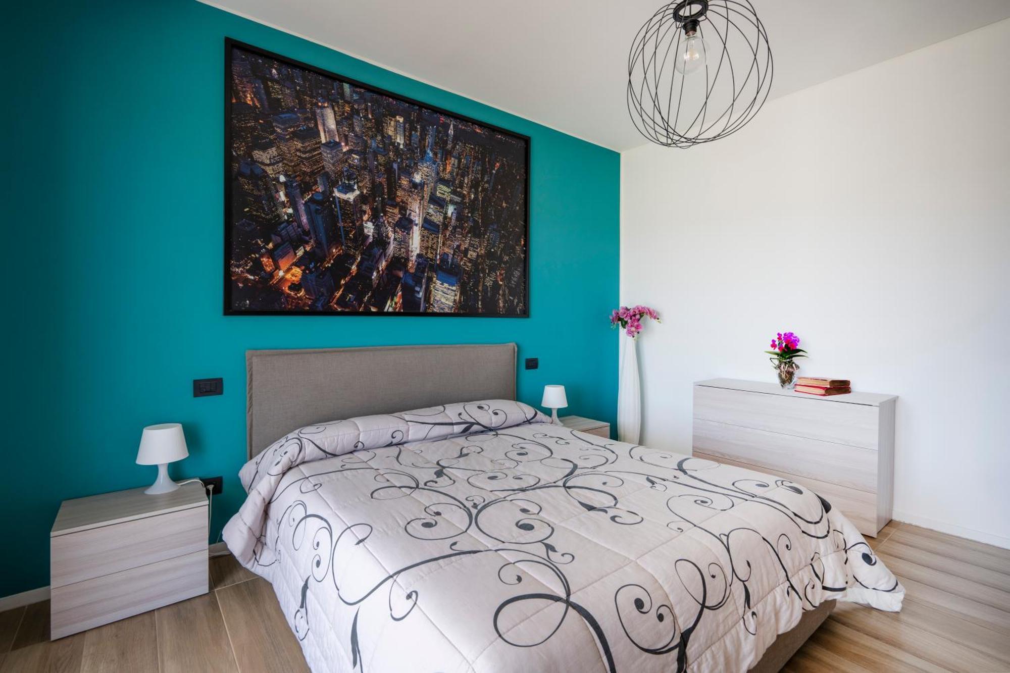 Kind Park - Sleek Apartment With Terrace & Parking Bari Bagian luar foto